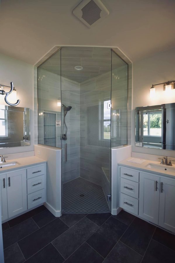 Primary bath with a corner shower